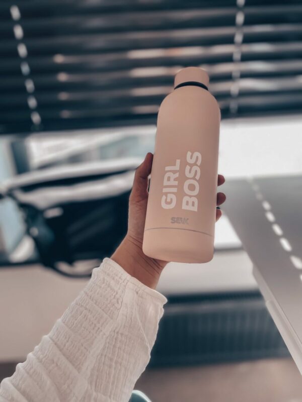 SEIK Flaška za vodo/Termovka Girl boss - roza 500 ml - Image 10