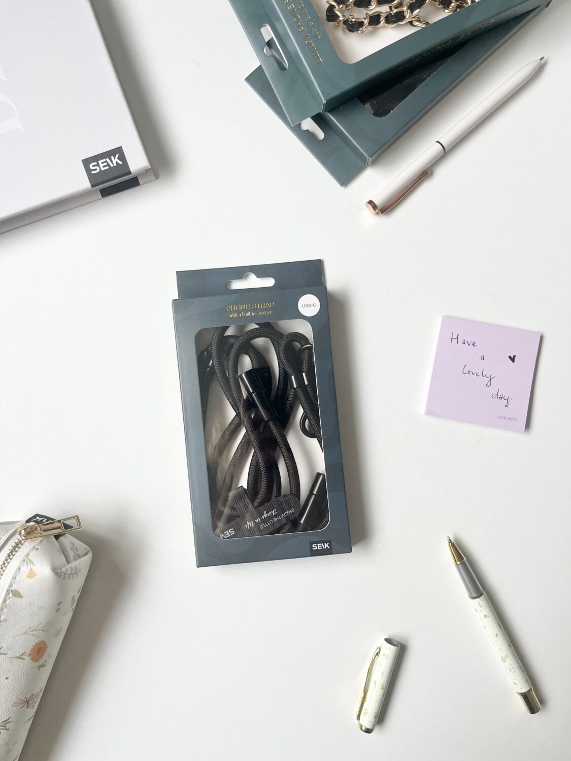 @minuseik